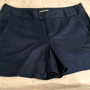 BANANA REPUBLIC Martin Fit Shorts - Size 6